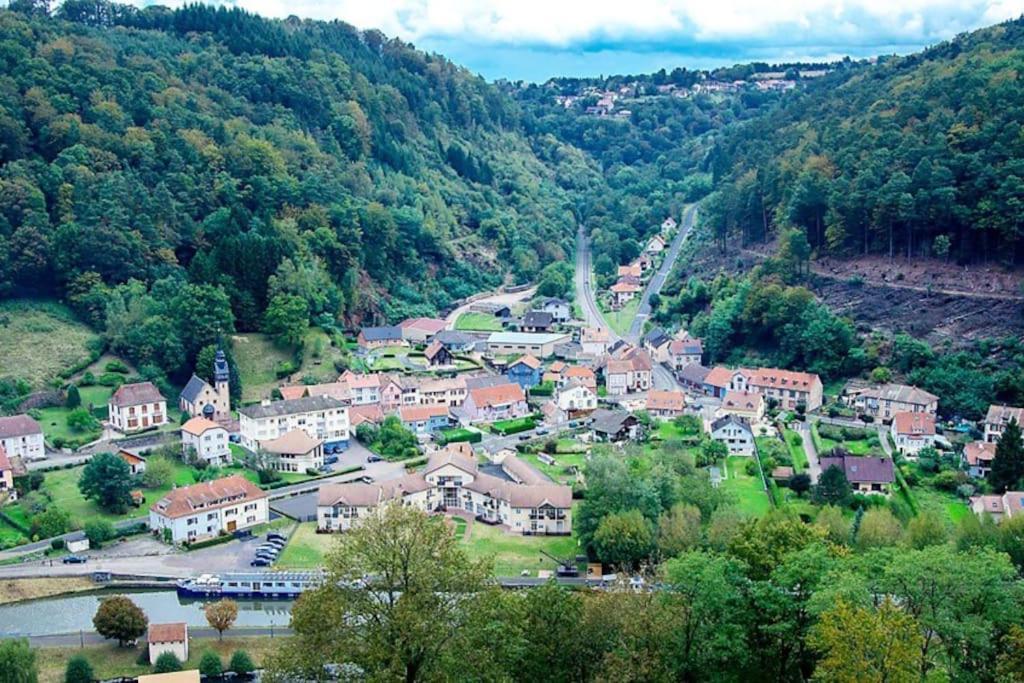 Nature, Charme, Confort, Avec Netflix Et Ps4 Lutzelbourg Bagian luar foto